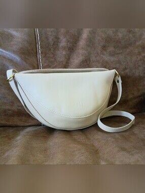 Portland Leather Goods Koala Sling Bag